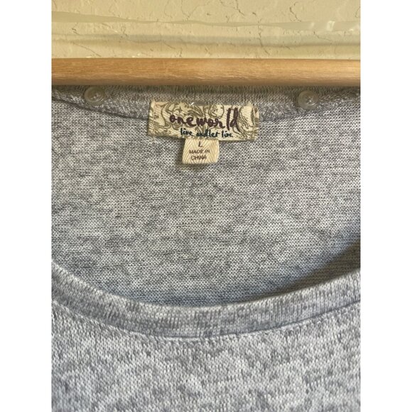 New! One World Gray Blue Floral Knit Tunic Top Size Large - Picture 7 of 9